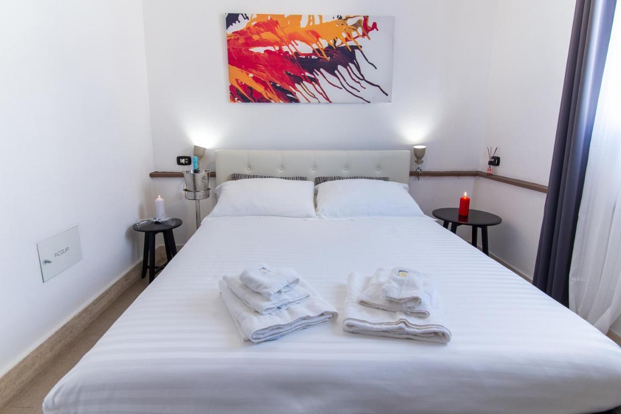 B&B Piazza Duomo Cerignola Bagian luar foto
