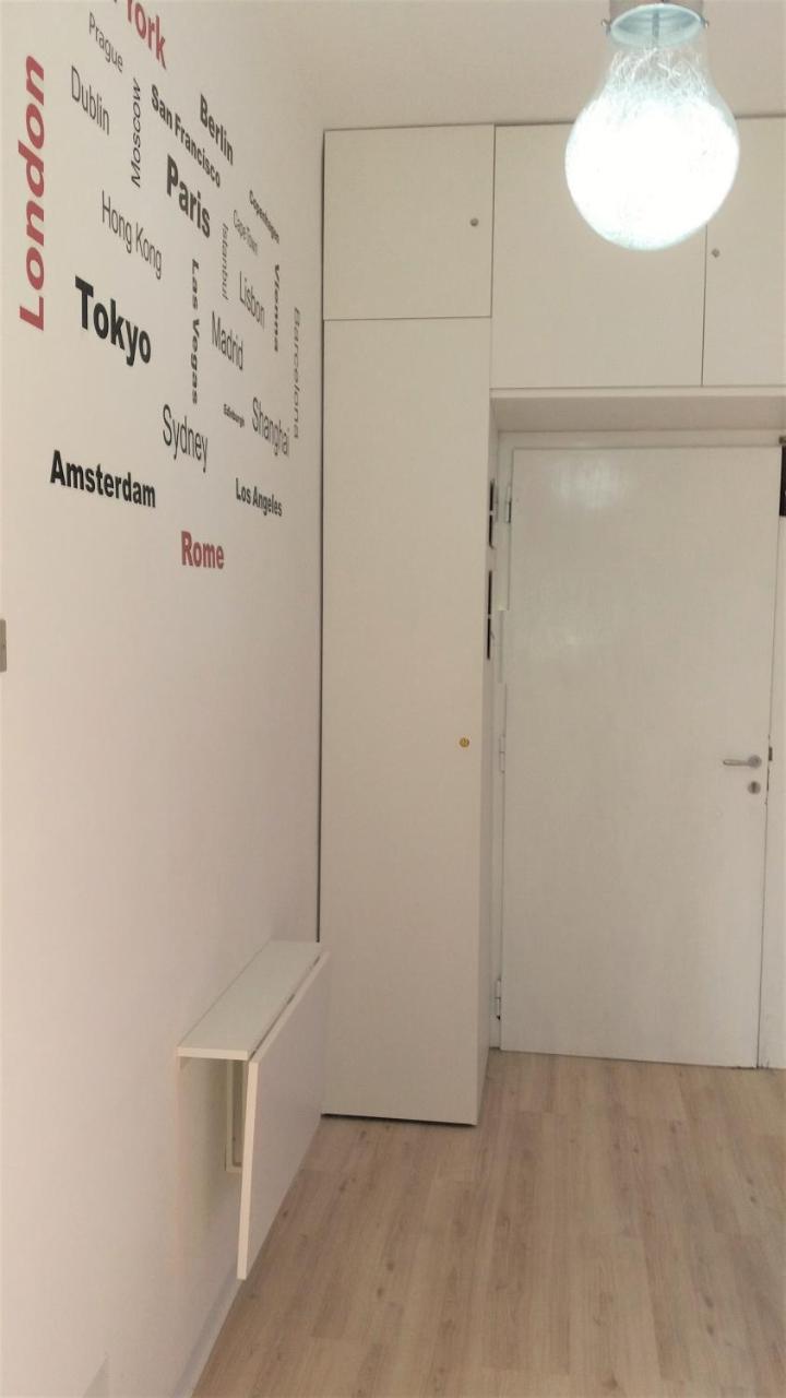 B&B Piazza Duomo Cerignola Bagian luar foto