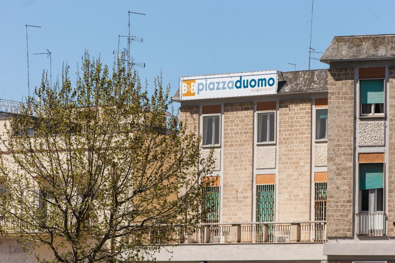 B&B Piazza Duomo Cerignola Bagian luar foto